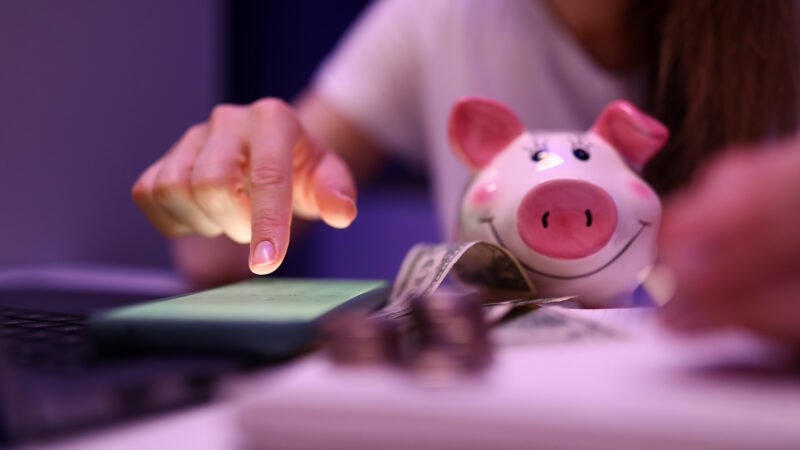 Como Investir em Ações com Pouco Dinheiro: Estratégias para Iniciantes