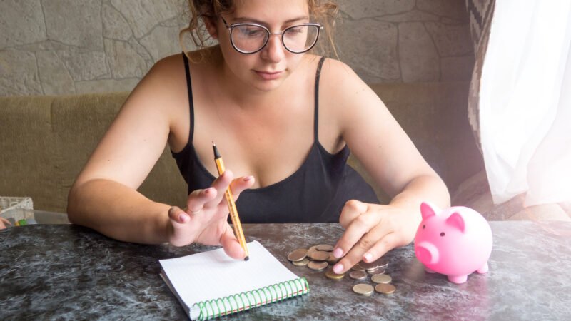 Como Evitar Gastos Impulsivos e Manter seu Orçamento em Dia